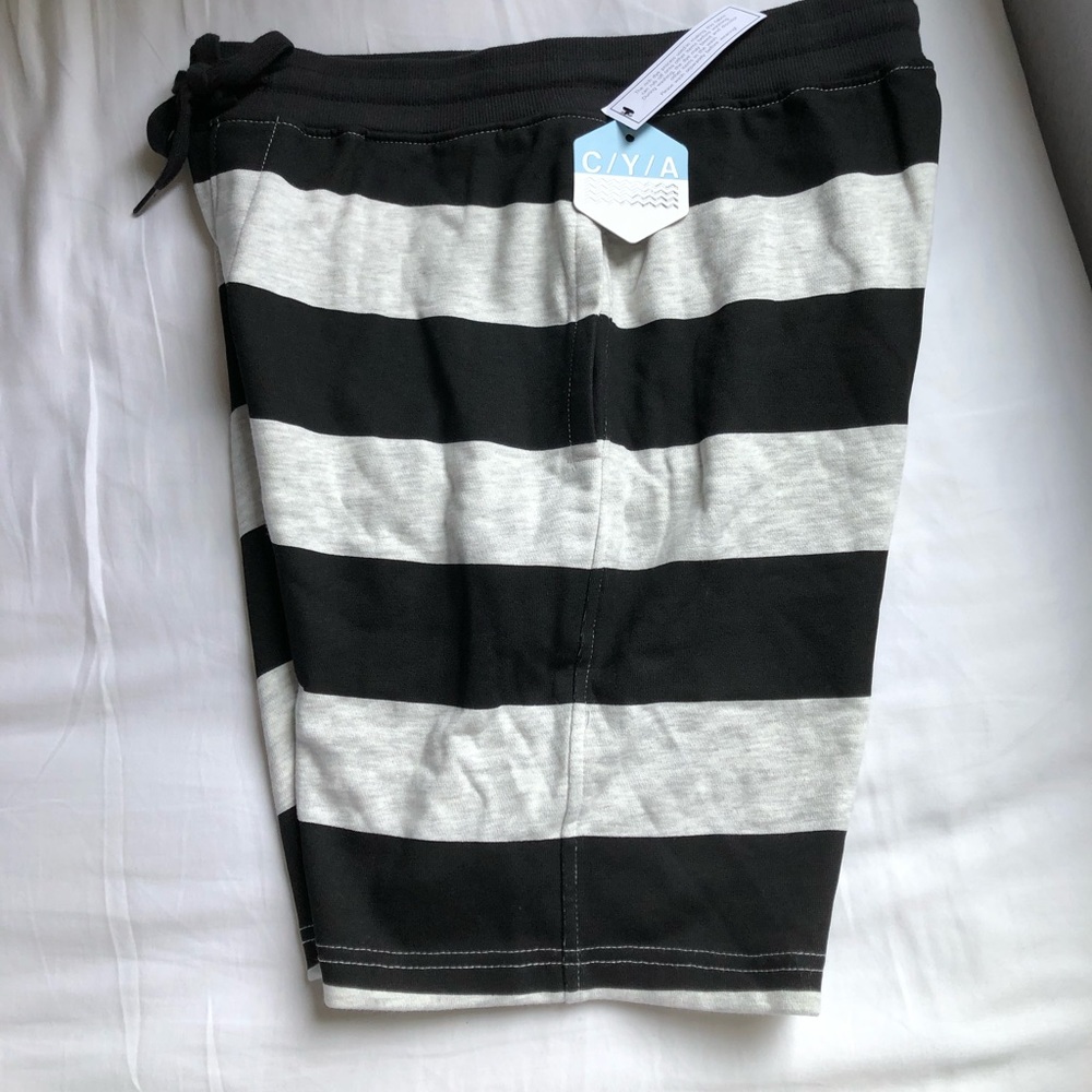 Men’s sweatshorts
